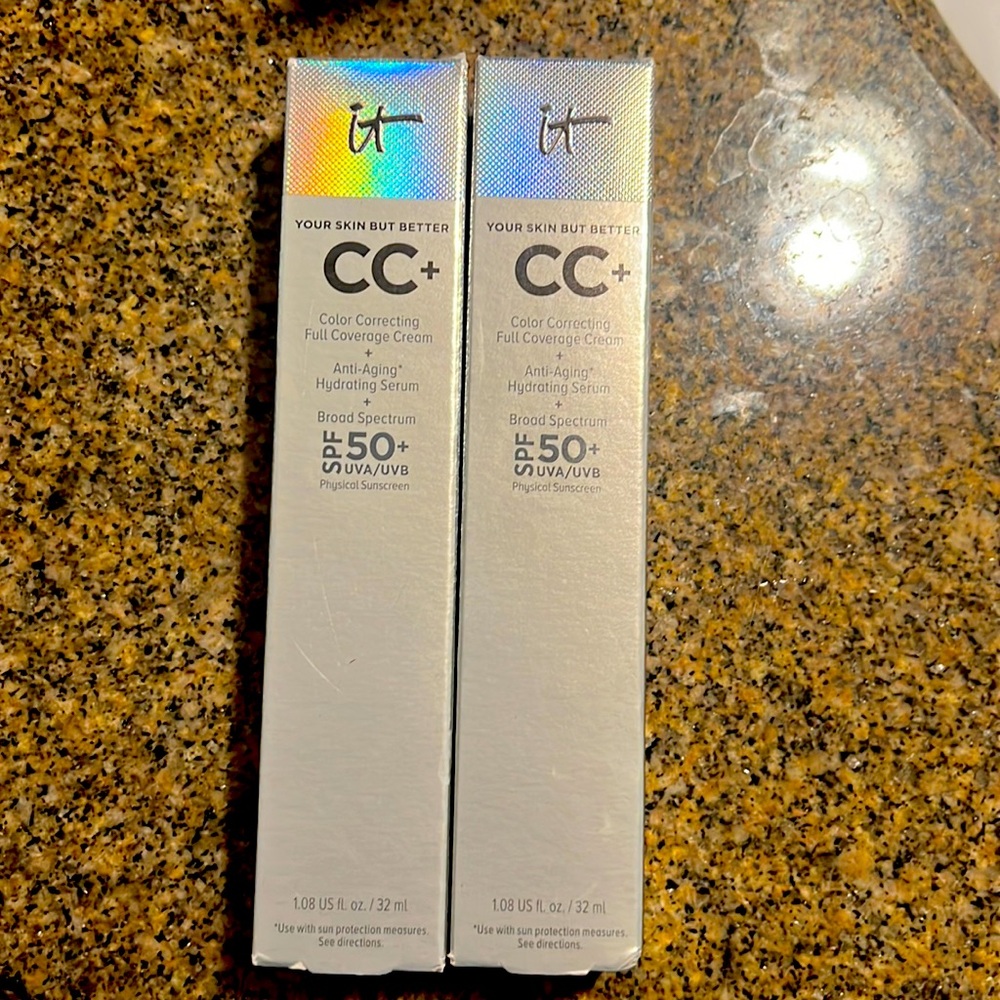 TWO It Cosmetics CC+ Cream Medium Full Size